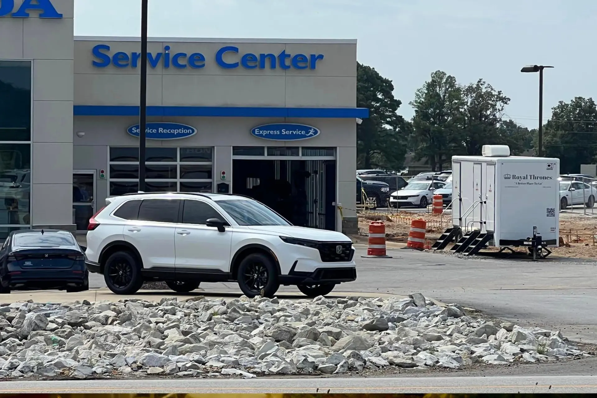 Temporary restroom trailer rental for business